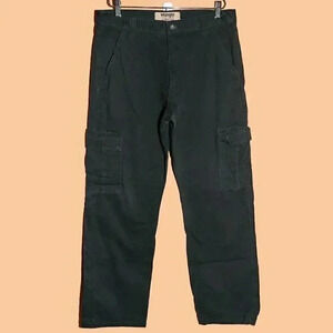 Wrangler Black Cargo Work Pant ZM6LGBL Size 33x32 Fall Winter Pants Casual Denim